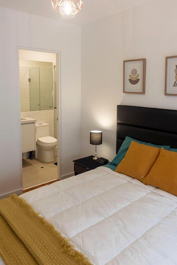 - Sky Tower 1005 Apartment